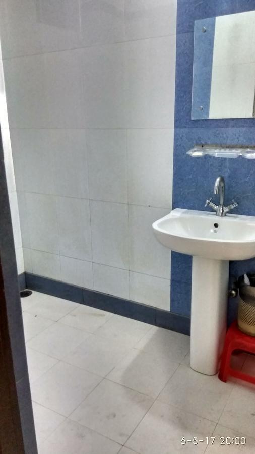 Hotel Varsa Dibrugarh Kültér fotó